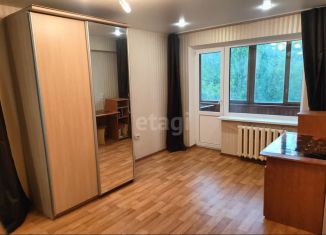 Продается 1-комнатная квартира, 30.5 м2, Волгоград, улица 64-й Армии, 34А