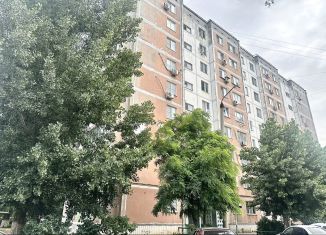 Продается 2-комнатная квартира, 52 м2, Ахтубинск, улица Жуковского, 27