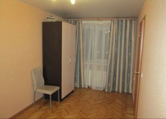 Сдаю 2-комнатную квартиру, 48 м2, Волгоград, Комсомольская улица, 18