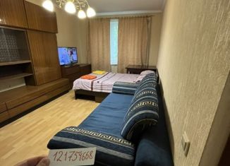 Аренда 1-комнатной квартиры, 36 м2, Москва, улица Красного Маяка, 9, ЮАО