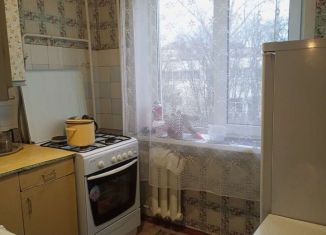 Продам 2-ком. квартиру, 44 м2, село Льва Толстого, Полевая улица, 5