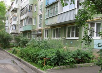 Продается трехкомнатная квартира, 50 м2, Вологда, улица Текстильщиков, 6-й микрорайон