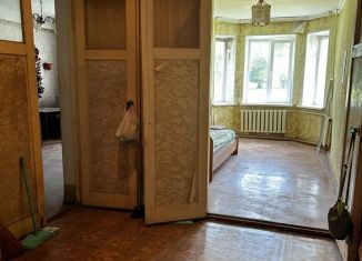 Продам трехкомнатную квартиру, 80 м2, сельский посёлок Дубовка, Театральная улица, 5