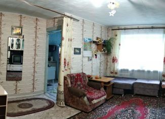 2-комнатная квартира на продажу, 41 м2, поселок городского типа Каз, улица Победы