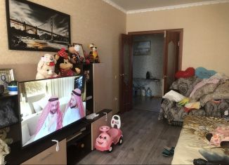 Продам трехкомнатную квартиру, 54.6 м2, Камызяк, Молодёжная улица, 16