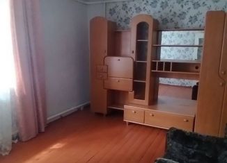 Продажа 2-комнатной квартиры, 45.6 м2, поселок Лев Толстой, улица Гагарина, 9