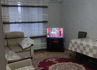 Сдается однокомнатная квартира, 45 м2, Дагестан, Виноградная улица, 11А