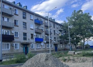 Продам 3-ком. квартиру, 70 м2, посёлок Майский, Заводская улица, 17