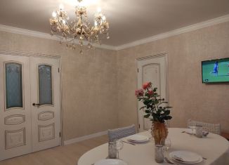 Сдается в аренду дом, 198 м2, Крым, Каштановая улица, 45