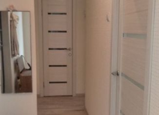 Продаю 2-комнатную квартиру, 45 м2, Заинск, проспект Победы, 1/09