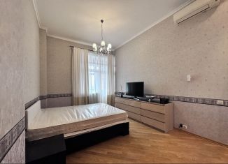 Сдаю в аренду 3-ком. квартиру, 117 м2, Москва, улица Расплетина, 22к2, улица Расплетина