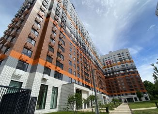 Продажа 3-комнатной квартиры, 73.2 м2, Москва, Лобненская улица, 13к2, станция Марк