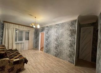 Продается 2-ком. квартира, 57 м2, Грозный, улица Кутузова, 8