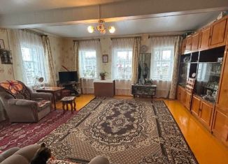 Дом в аренду, 100 м2, село Верхнеяркеево, улица Чапаева, 36