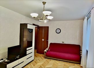 Сдается однокомнатная квартира, 37 м2, Санкт-Петербург, Орловская улица, 2
