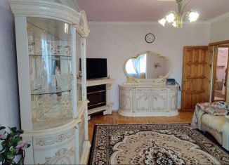 Сдам 2-ком. квартиру, 65 м2, Сочи, Дагомысский переулок, 5, микрорайон Ареда