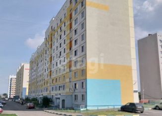 Продается 2-комнатная квартира, 54.9 м2, Челябинская область, улица Короленко, 6А