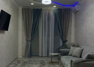 Сдается в аренду 2-комнатная квартира, 65 м2, Дагестан, улица Гейдара Алиева