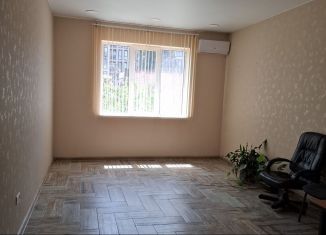 Сдам в аренду офис, 30 м2, Сочи, улица Кирова, 39