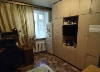 2-комнатная квартира на продажу, 30 м2, Новосибирск, улица Бурденко, 13, метро Студенческая