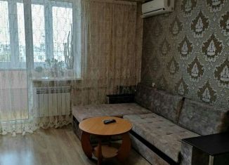 Сдается в аренду 1-комнатная квартира, 30 м2, Крым, улица Полупанова, 54А