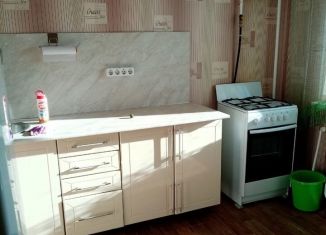 Продаю 2-ком. квартиру, 54 м2, Городец, улица Якова Петрова, 9