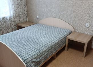 Сдам в аренду однокомнатную квартиру, 40 м2, Республика Башкортостан, Лазурная улица, 15