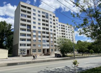 Продается 3-комнатная квартира, 81 м2, Саратов, проспект Энтузиастов, 4