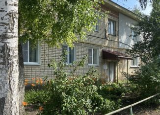 Продам 3-комнатную квартиру, 57.7 м2, рабочий посёлок Луховка, Октябрьская улица, 24