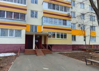 Продаю двухкомнатную квартиру, 44 м2, Татарстан, улица Бызова, 15