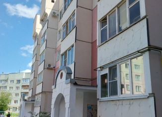 Продажа 2-комнатной квартиры, 56 м2, Псков, Звёздная улица, 19