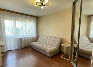 Продается 2-ком. квартира, 48.1 м2, Удмуртия, улица Карла Либкнехта