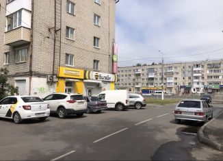 Сдаю в аренду торговую площадь, 16 м2, Брянск, Московский проспект, 36