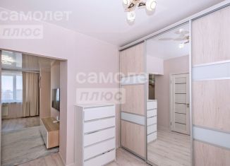 Продаю 1-ком. квартиру, 40 м2, Владимир, Гвардейская улица, 11, Ленинский район