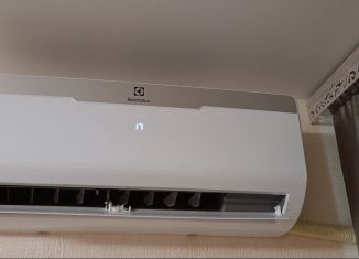 Сдам в аренду 1-комнатную квартиру, 40 м2, Воронеж, улица 9 Января, 68к2, ЖК Современник