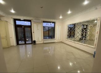 Сдаю в аренду помещение свободного назначения, 60 м2, Махачкала, улица Юсупа Акаева, 25, Ленинский район