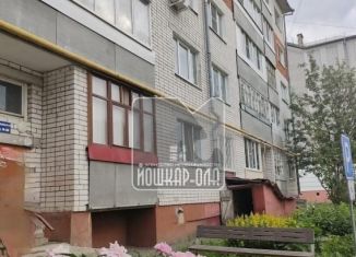 Продажа 2-комнатной квартиры, 54 м2, посёлок городского типа Медведево, улица Медведево, 52