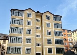 Продам 3-комнатную квартиру, 130.7 м2, Дагестан, Хивская улица, 21А