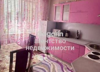 Продается 3-комнатная квартира, 65 м2, Белгородская область, микрорайон Лесной, 13