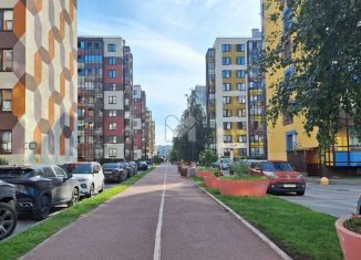 Продам 2-ком. квартиру, 86 м2, Кудрово, Центральная улица, 54, ЖК Вена