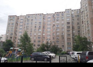 Продаю 1-ком. квартиру, 32 м2, Челябинск, улица Энгельса, 44