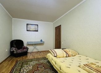 Сдаю 2-комнатную квартиру, 50 м2, Алексеевка, улица Маяковского, 92А