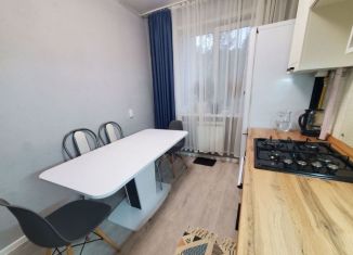 Продажа 3-ком. квартиры, 66 м2, Казань, улица Фатыха Амирхана, 8А