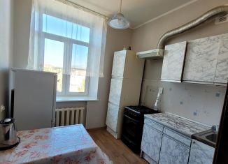 2-ком. квартира в аренду, 54 м2, Кронштадт, улица Всеволода Вишневского, 13