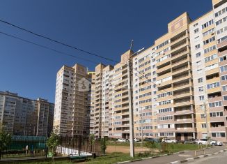 Продается двухкомнатная квартира, 68.5 м2, Владимир, Славная улица, 4