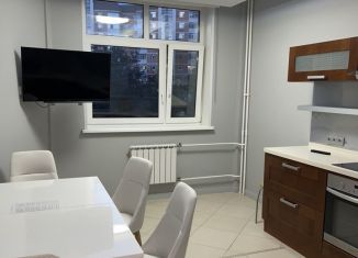 Продажа 2-комнатной квартиры, 79.8 м2, Москва, Ландышевая улица, 14к1, район Куркино