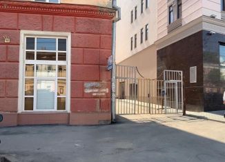 Сдаю в аренду пятикомнатную квартиру, 140 м2, Саратов, Московская улица, Волжский район