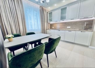 Продажа трехкомнатной квартиры, 84 м2, Уфа, улица Подполковника Недошивина, 9