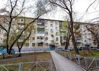 Продается 2-ком. квартира, 45 м2, Новосибирск, улица Гоголя, 9А, метро Сибирская