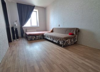 Продается 1-ком. квартира, 36.5 м2, Чебаркуль, улица Карпенко, 4В